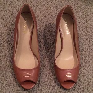 Coach gala wedges in saddle brown